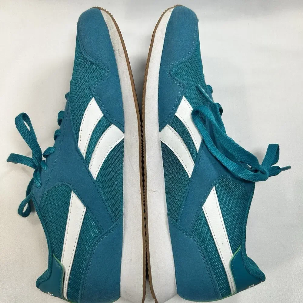 Reebok classic sneakers